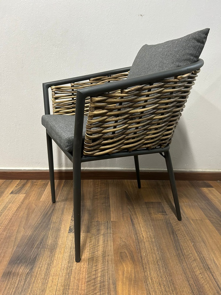 LANAI SILLA PARA EXTERIOR CON COJINERIA - M24